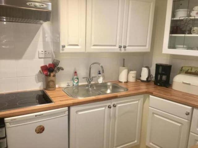 Twostones Self Catering Cottage 阿罗柴尔 外观 照片